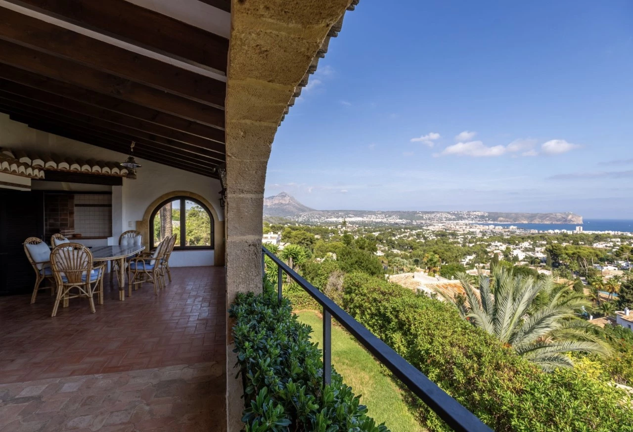 villa for sale javea Tossalet with sea view