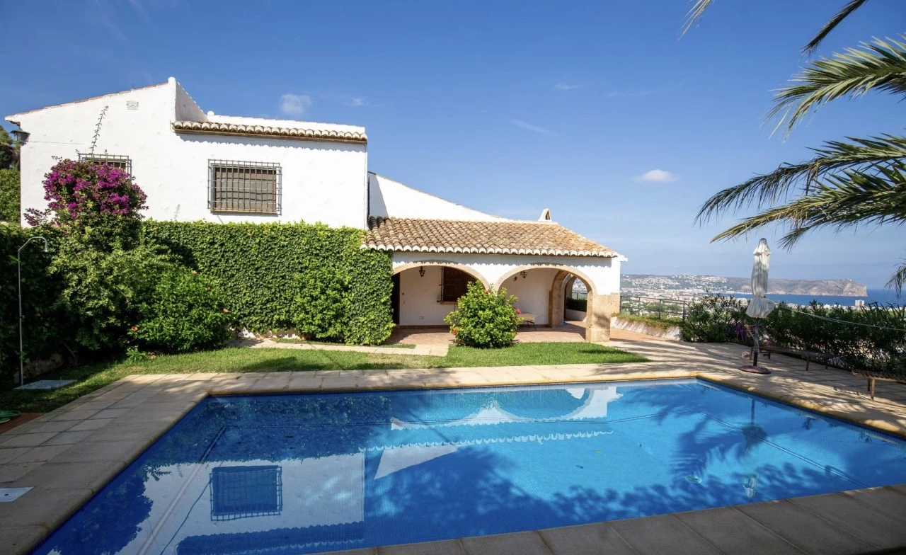 villa for sale javea Tossalet with sea view