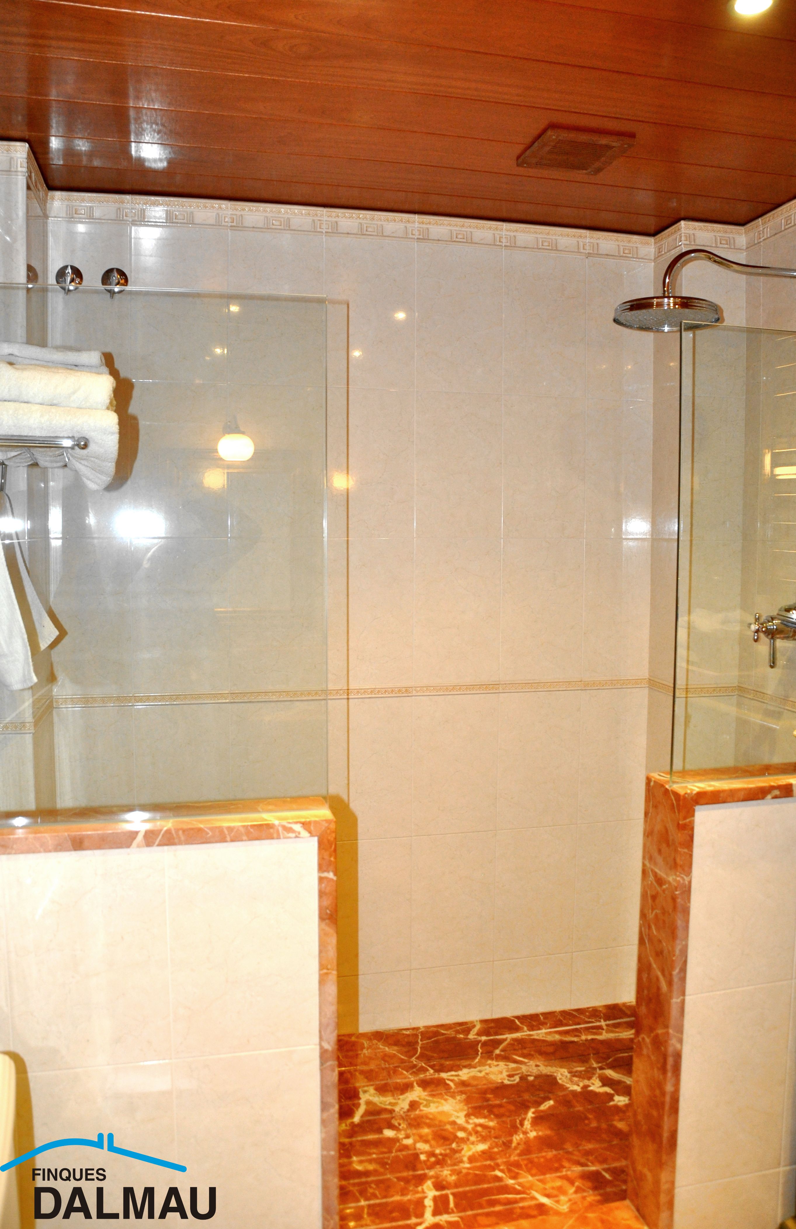 WONDERFUL HOUSE IN THE CENTER OF ARENYS DE MAR